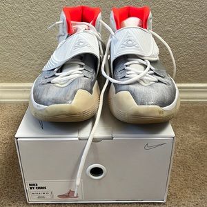 Nike Kyrie Nike id sz 11.5